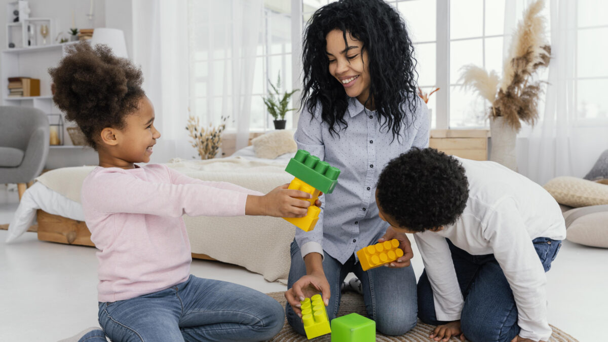 Garde d’enfant à domicile : une solution simple et sécurisée pour les familles